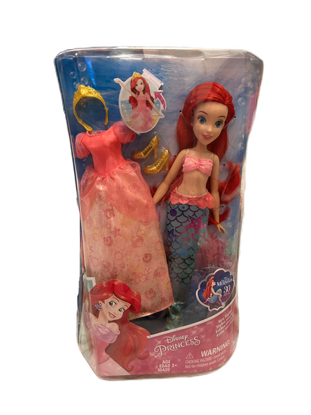 Disney Princess The Little Mermaid Sea Styles Ariel, is Ready for Land and Sea, 2 outfits, Hasbro
atoystoreonelmstreet.com