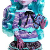 Monster High Creepover Party Doll, Twyla with Pet Bunny Dustin, Sleepover Clothes & Accessories with Hoodie, Book & Backpack, 2022 Mattel