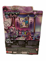 Monster High Creepover Party Doll, Twyla with Pet Bunny Dustin, Sleepover Clothes & Accessories with Hoodie, Book & Backpack, 2022 Mattel