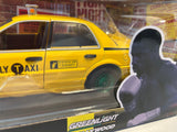 GreenLight Hollywood 1:24 Limited Edition Creed 1999 Ford Crown Victoria Philly Taxi 2022 Green Machine Rare