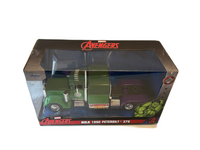 Jada 1:24 Marvel Avengers Hulk 1992 Peterbilt 379 Diecast Vehicle 2024